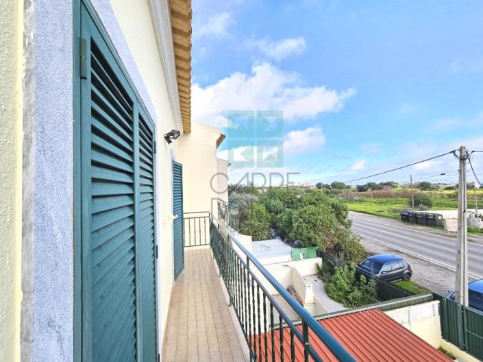Image No.15-4 Bed House for sale