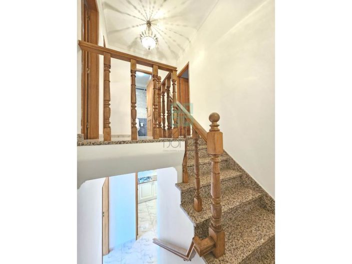 Image No.16-4 Bed House for sale