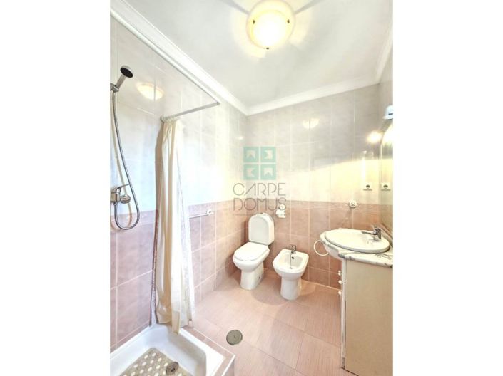 Image No.22-4 Bed House for sale