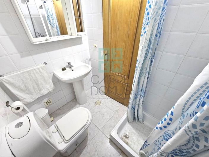 Image No.32-4 Bed House for sale