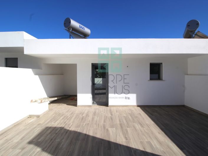 Image No.23-3 Bed House for sale