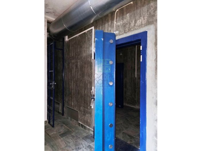 Image No.27-Commercial for sale
