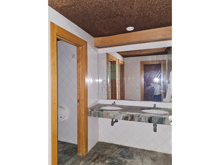 Image No.37-Commercial for sale