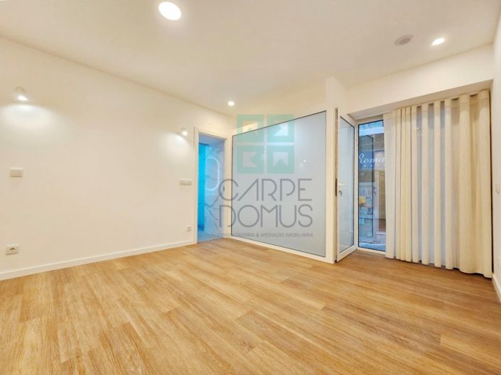 Image No.29-1 Bed Apartment for sale