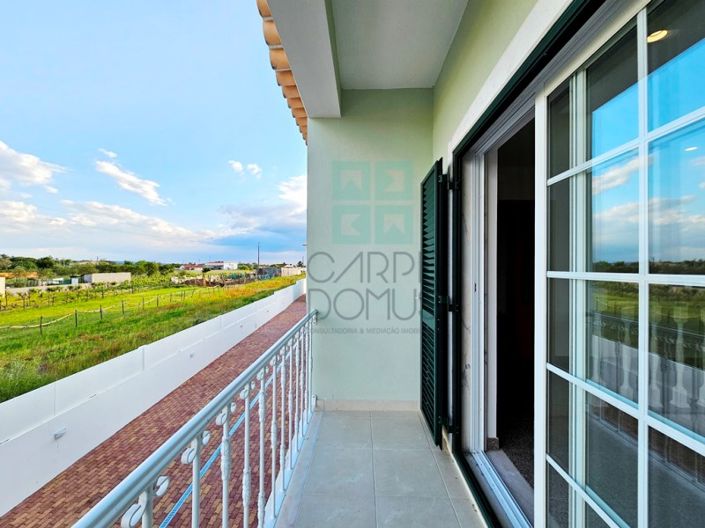 Image No.35-5 Bed House for sale
