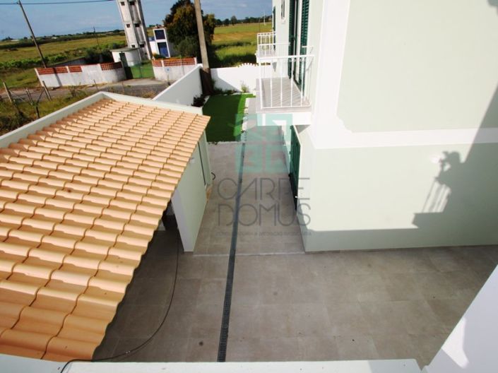 Image No.46-5 Bed House for sale