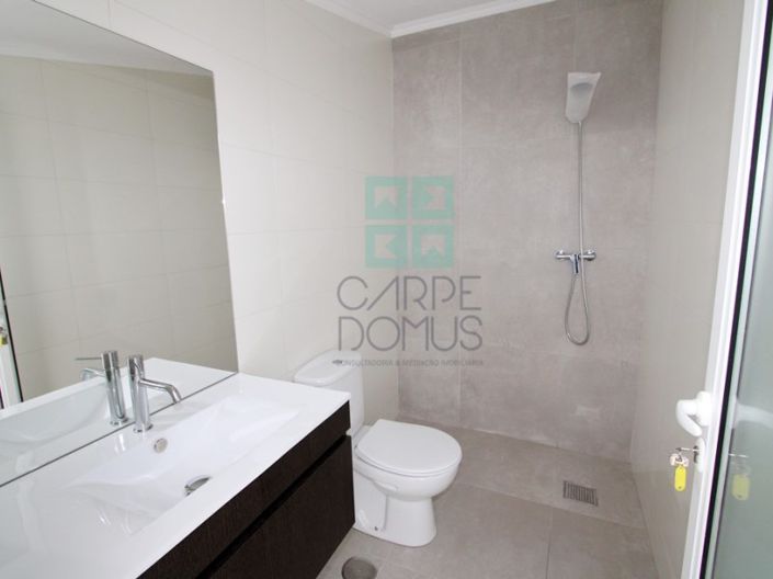 Image No.48-5 Bed House for sale