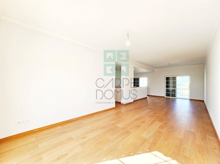 Image No.35-5 Bed House for sale