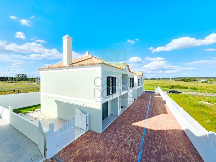 Image No.45-5 Bed House for sale