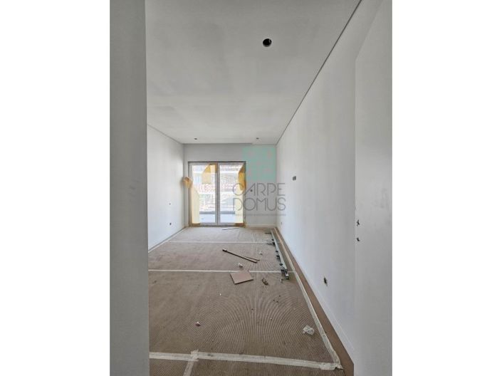 Image No.11-3 Bed Apartment for sale