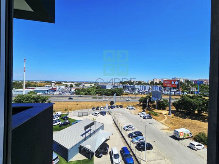 Image No.17-3 Bed Apartment for sale