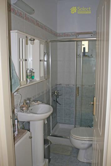 Image No.38-5 Bed Villa / Detached for sale