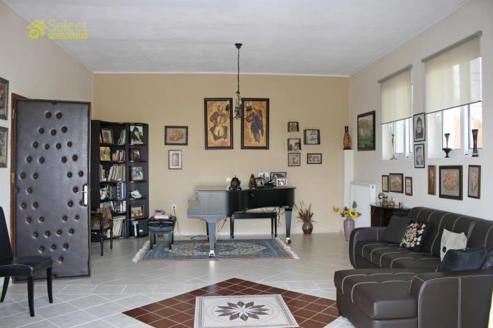 Image No.27-5 Bed Villa / Detached for sale