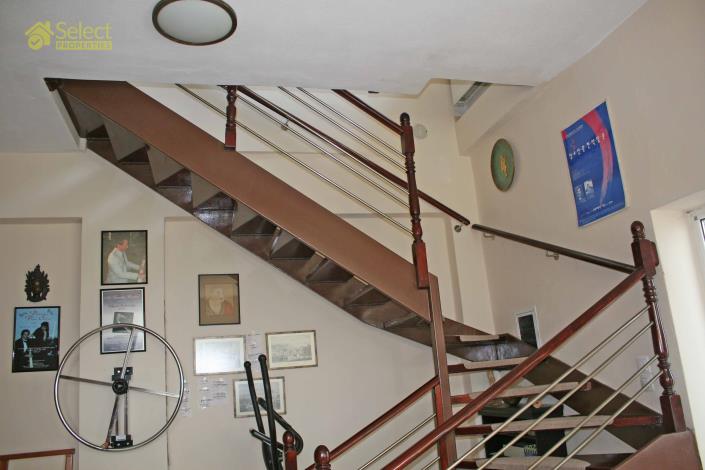 Image No.33-5 Bed Villa / Detached for sale