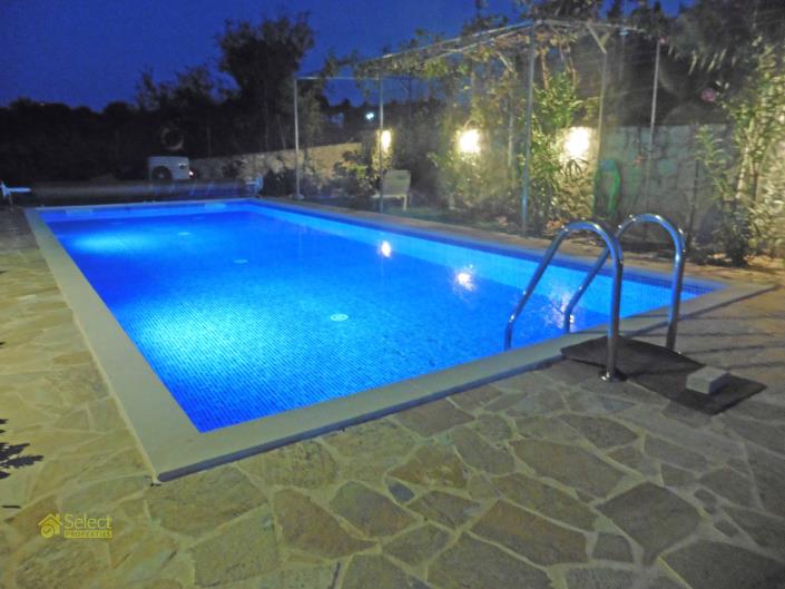 Image No.17-5 Bed Villa / Detached for sale