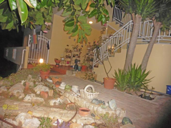 Image No.20-5 Bed Villa / Detached for sale