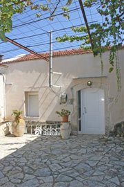 Maison de campagne de 2 chambres à vendre à Plaka