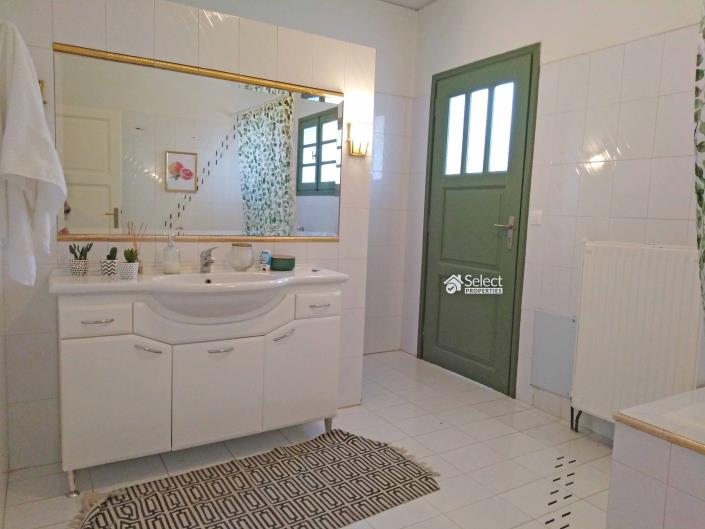 Image No.30-4 Bed House/Villa for sale