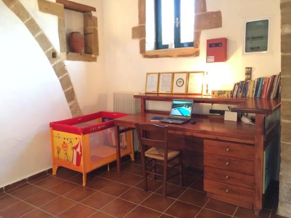 Image No.5-4 Bed Country Property for sale