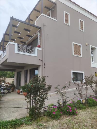 Image No.2-3 Bed Country House for sale