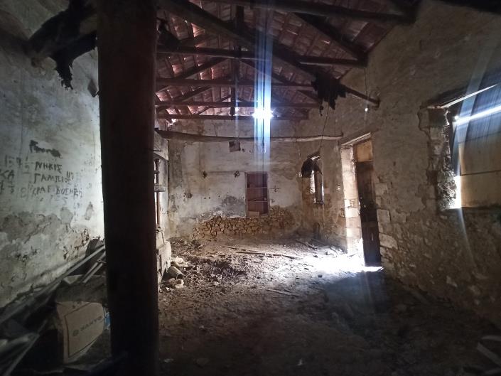 Image No.2-7 Bed Property for sale