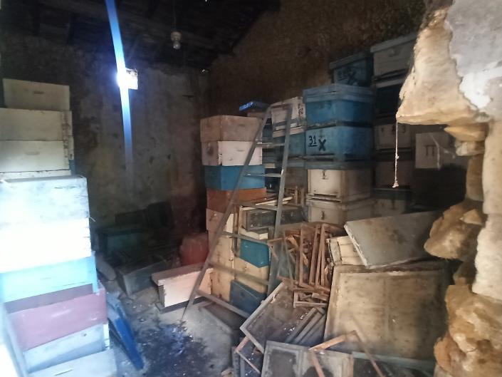 Image No.3-7 Bed Property for sale