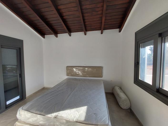 Image No.9-2 Bed House/Villa for sale