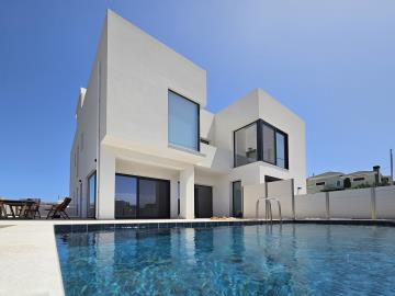 pool-7