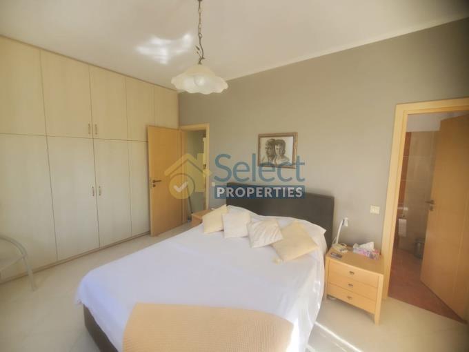 Image No.14-5 Bed Villa for sale