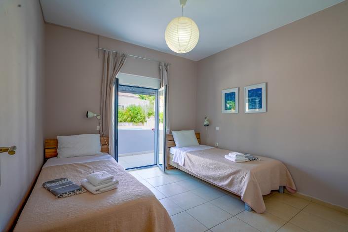 Image No.21-2 Bed Villa for sale