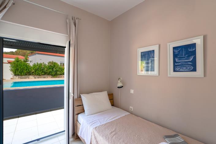 Image No.22-2 Bed Villa for sale