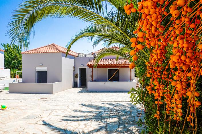 Image No.25-2 Bed Villa for sale