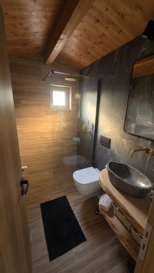 Image No.8-2 Bed Villa for sale