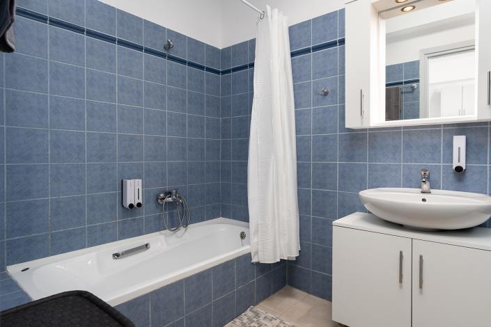 Image No.11-3 Bed Maisonette for sale