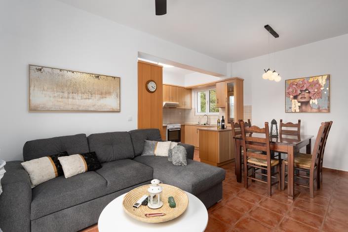 Image No.16-3 Bed Maisonette for sale