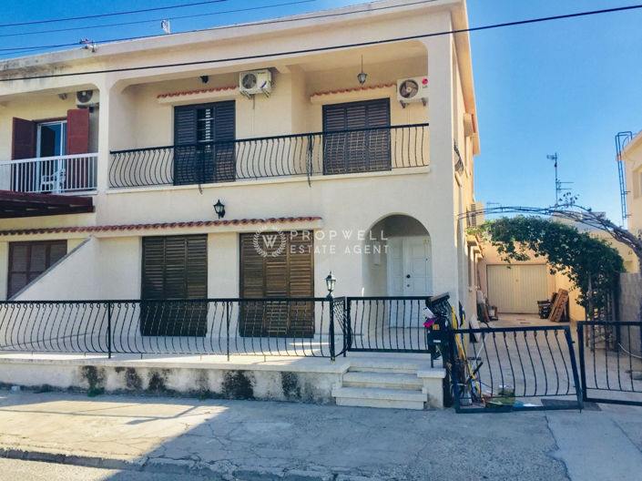 Image No.1-3 Bed House for sale