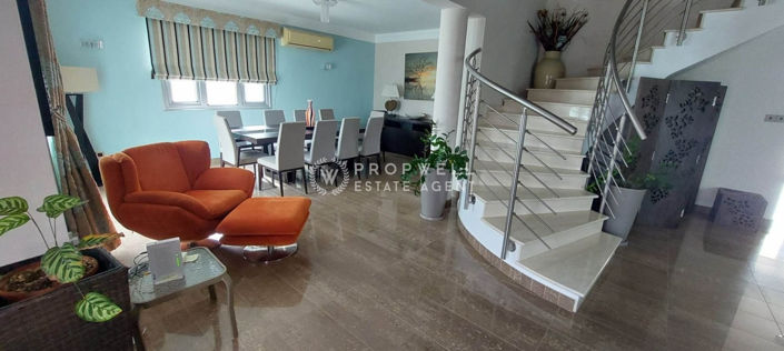 Image No.12-Maison de 4 chambres à vendre à Oroklini