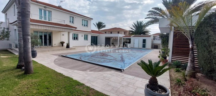 Image No.21-Maison de 4 chambres à vendre à Oroklini