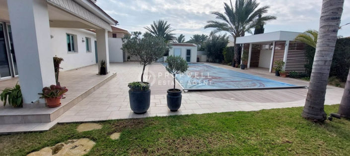 Image No.23-Maison de 4 chambres à vendre à Oroklini