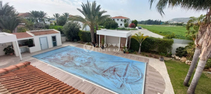 Image No.38-Maison de 4 chambres à vendre à Oroklini