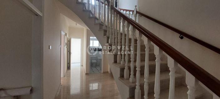 Image No.11-Villa de 5 chambres à vendre à Aradippou