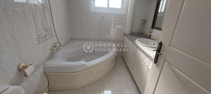 Image No.14-Villa de 5 chambres à vendre à Aradippou