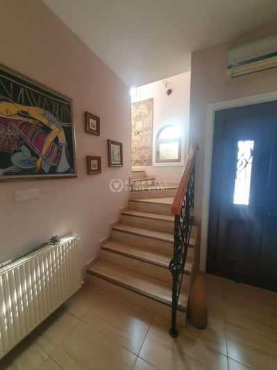 Image No.18-5 Bed Villa for sale