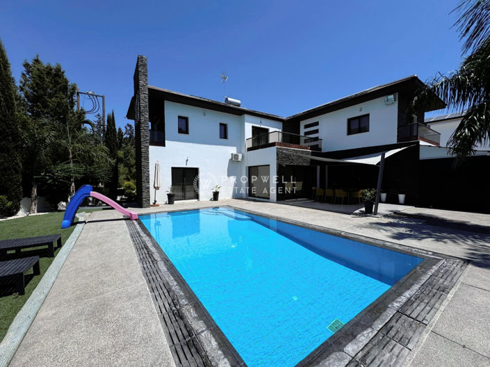 Image No.25-4 Bed House for sale