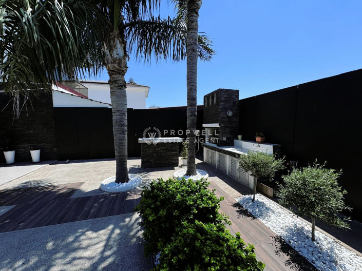 Image No.27-4 Bed House for sale