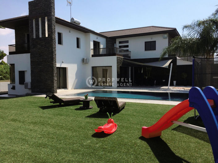 Image No.36-4 Bed House for sale