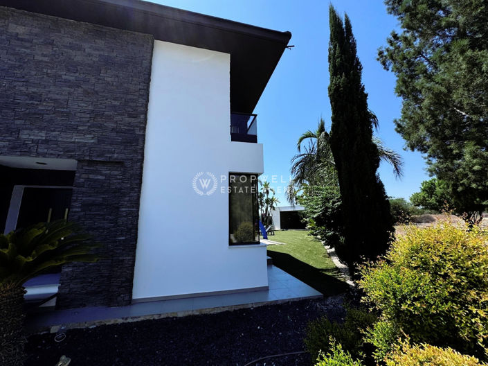 Image No.5-4 Bed House for sale