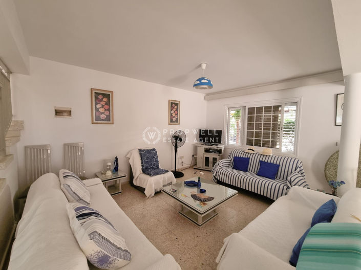 Image No.10-Maison de 4 chambres à vendre à Meneou