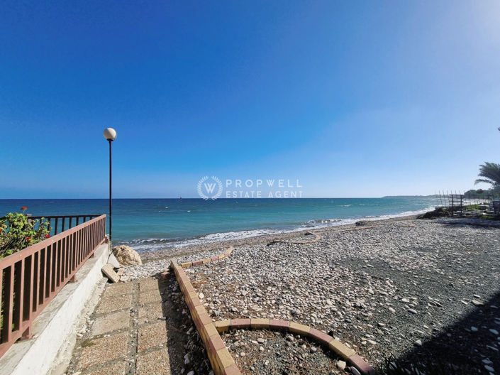 Image No.2-Maison de 4 chambres à vendre à Meneou