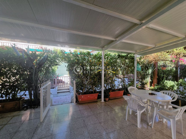 Image No.20-Maison de 4 chambres à vendre à Meneou